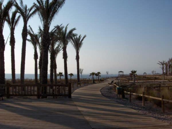 Golf Y Playa Junto Al Cabo De Gata Apartman Almería Kültér fotó