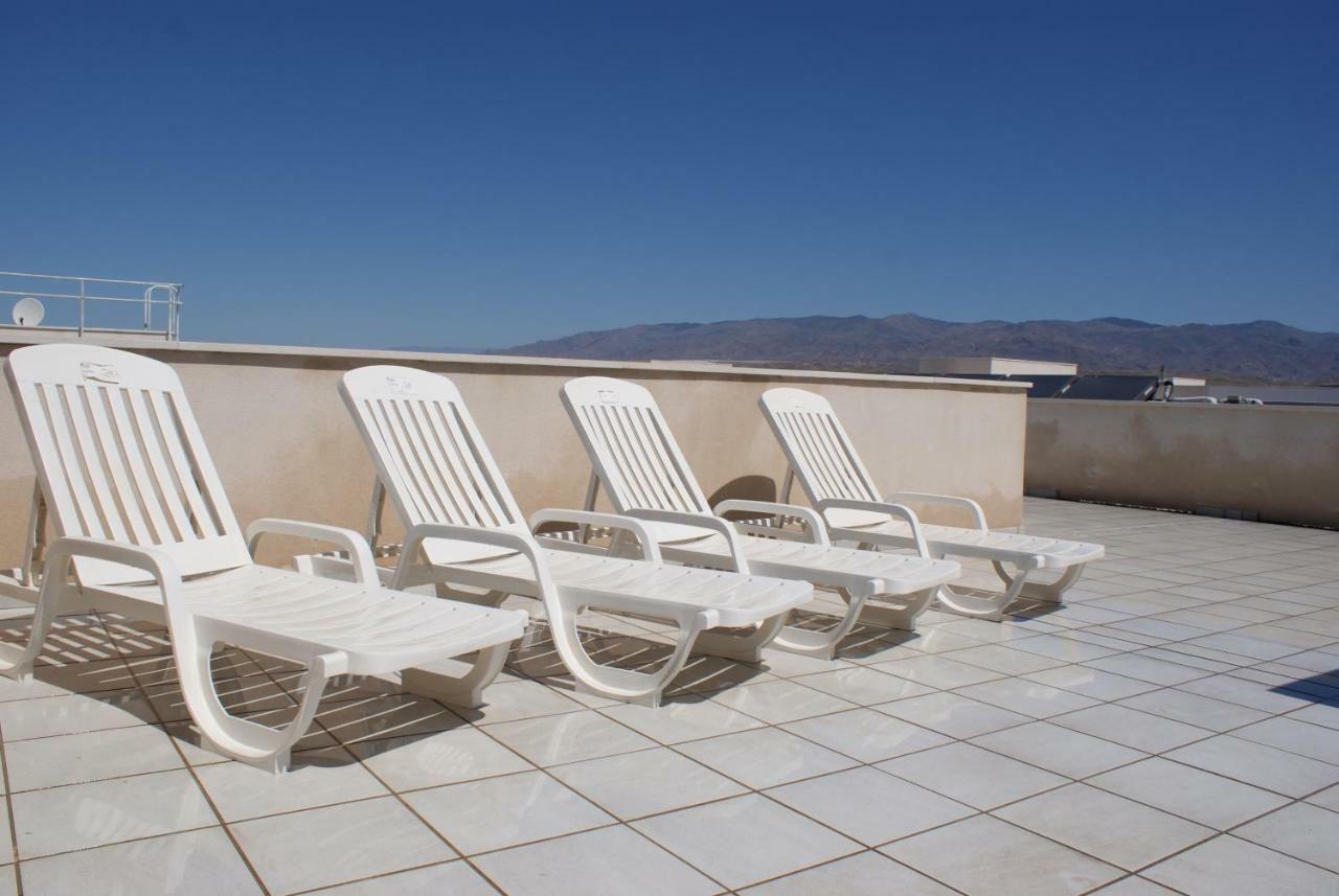 Golf Y Playa Junto Al Cabo De Gata Apartman Almería Kültér fotó
